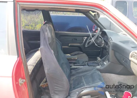 1989 BMW 325 I Automatic/Is Automatic from USA, damaged, VIN WBAAA2304KAE71915